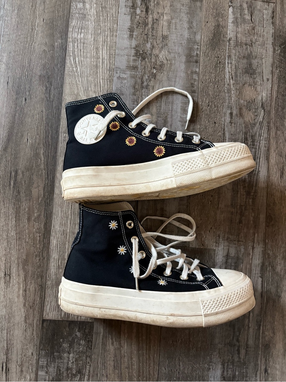Limited edition converse high tops platform size 7